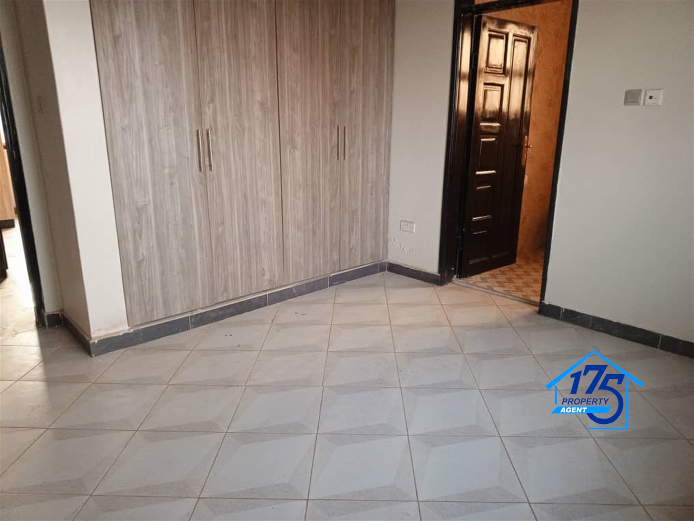 FOR SALE 3 Bedroom Condominium In Najjera Kungu – 250M UGX 6