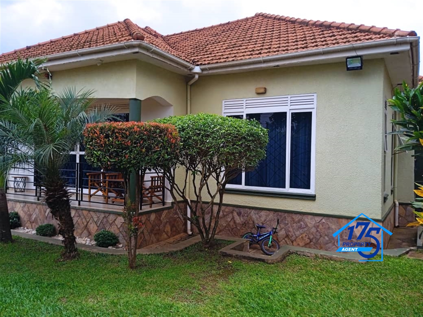 FOR SALE 3 Bedroom House In Najjera On Buwate Road – 780Millon UGX 8